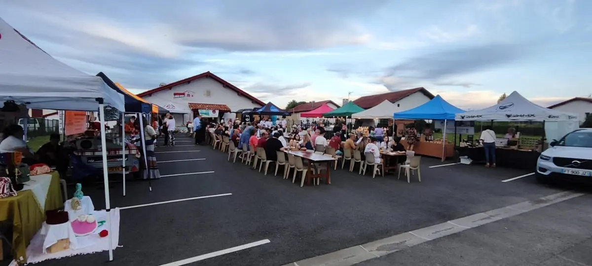 Marché-restaurant-L'étape-Arancou Marché-restaurant-L'étape-Arancou